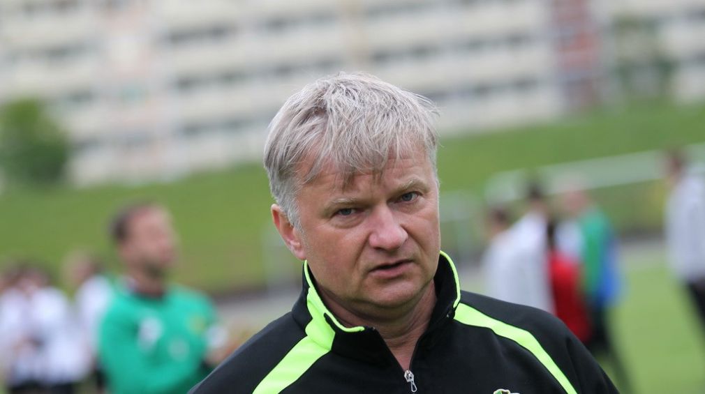 Trener Jarosław Skrobacz może być zadowolony z wyniku ostatniego sparingu