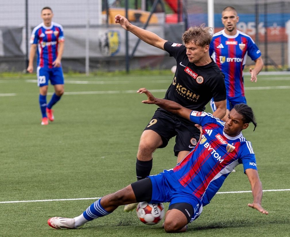 Polonia i GKS Jastrzębie grają dalej - wyniki rundy wstępnej Pucharu Polski