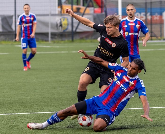 Polonia i GKS Jastrzębie grają dalej - wyniki rundy wstępnej Pucharu Polski