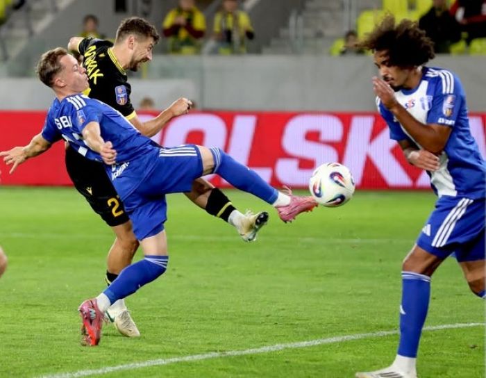 GKS Katowice wyeliminował niedawnego lidera Ekstraklasy - wyniki 1. rundy STS Pucharu Polski