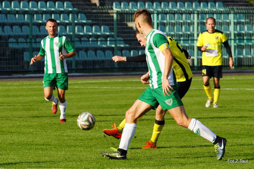 IV-ligowy mecz Warta Zawiercie - Ruch Radzionków (foto: Z. Taul)