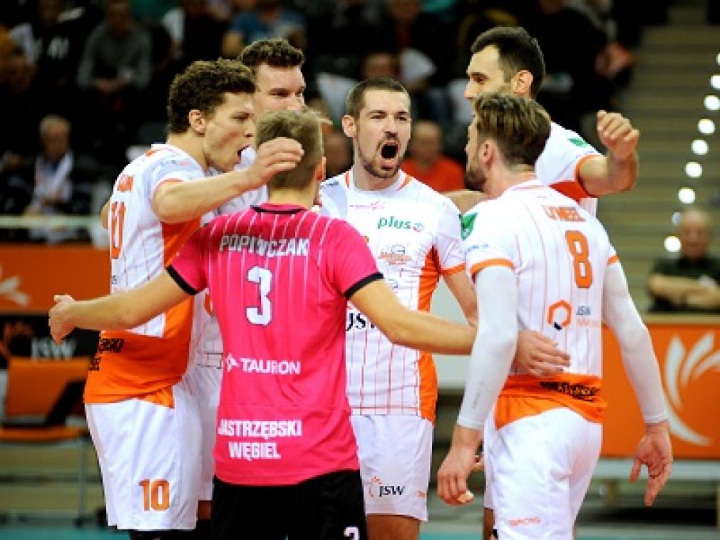Jastrzębski Węgiel pokonał siatkarski Real! Pomarańczowi zagrają w ćwierćfinale Ligi Mistrzów