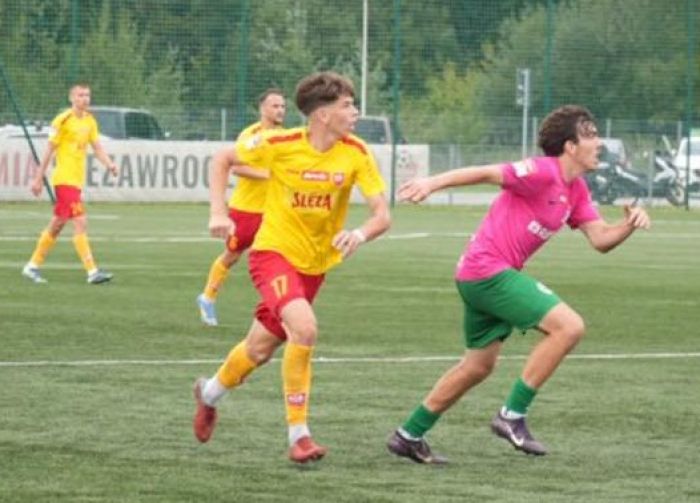 Trwa świetna passa beniaminka - wyniki 6. kolejki Betclic 3. ligi