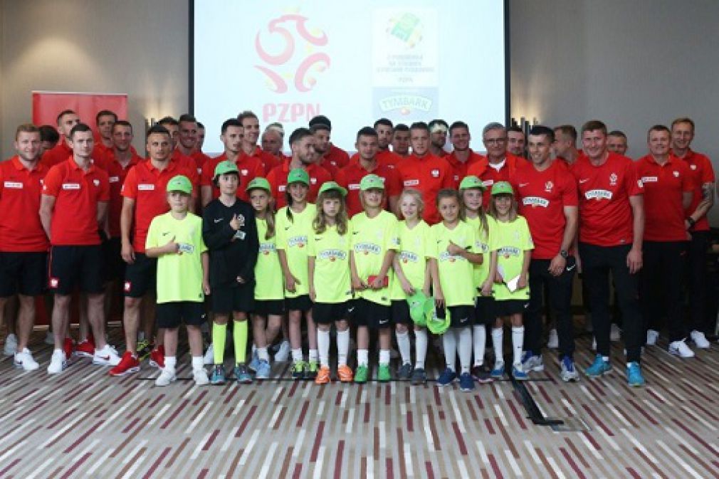 Piłkarki KKS Katowice spotkały się z reprezentantami Polski przed meczem z Rumunią