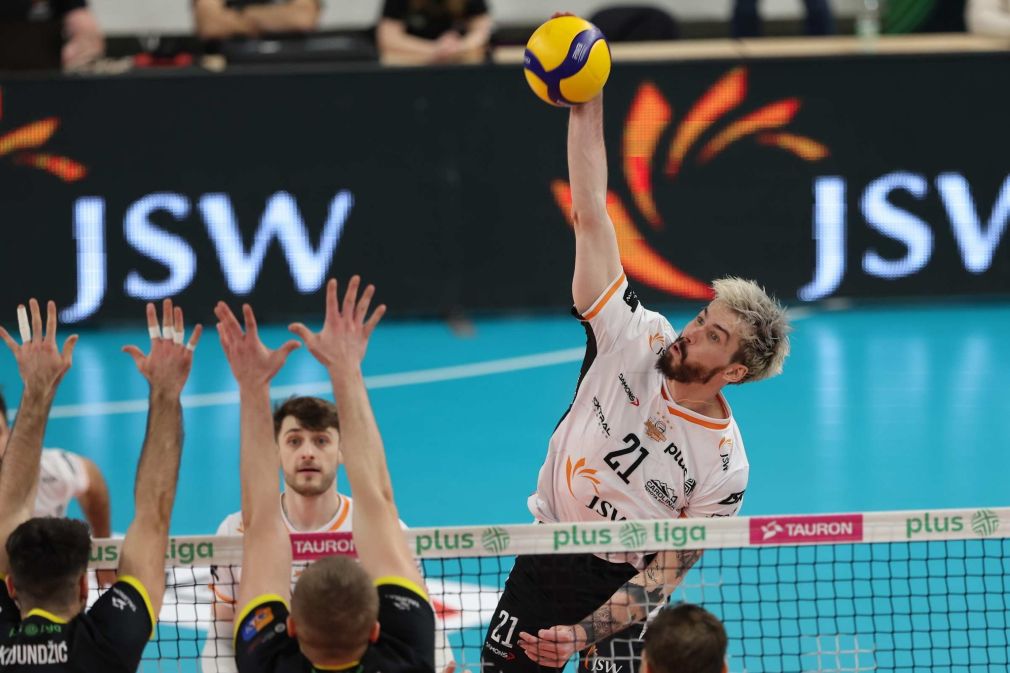 Lider dostał zadyszki. Skra pokonała Jastrzębski Węgiel