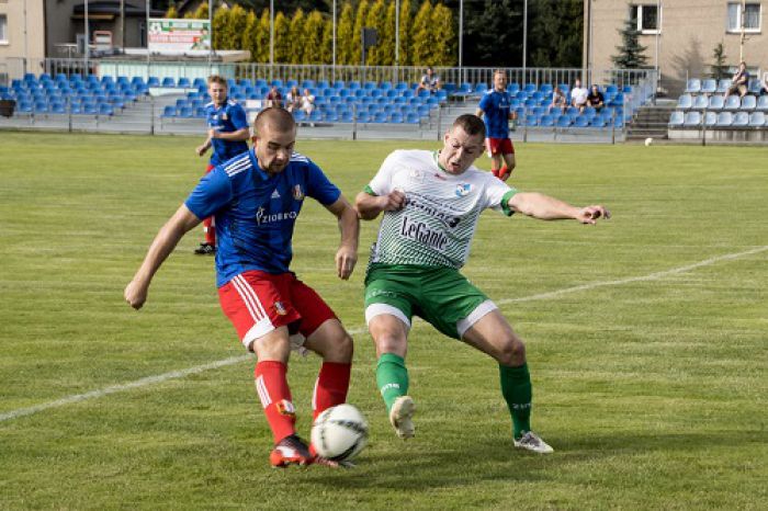 Zastopowany lider, Drama Zbrosławice rozbiła Polonię Łaziska Górne, derby dla Odry - wyniki 25. kolejki ZINA IV ligi